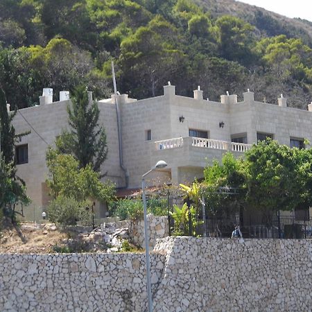 Tamer Guest House Хайфа Экстерьер фото