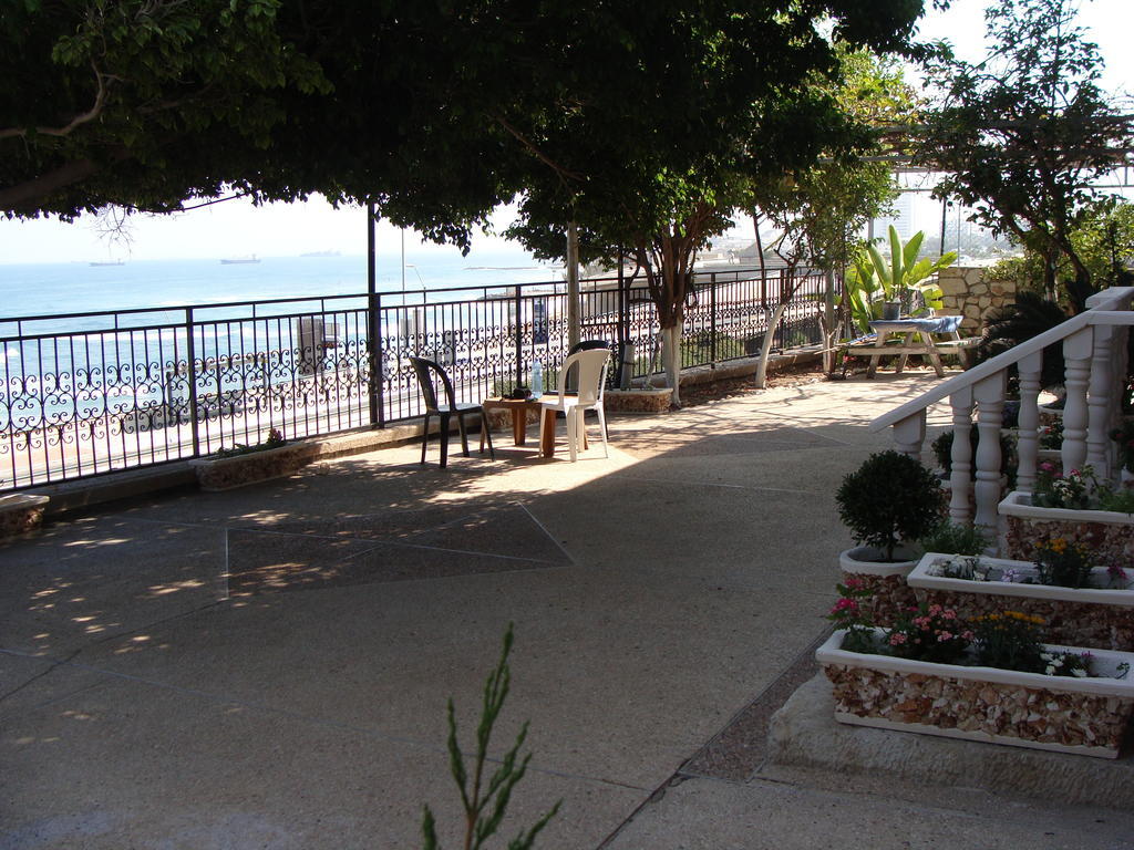 Tamer Guest House Хайфа Экстерьер фото