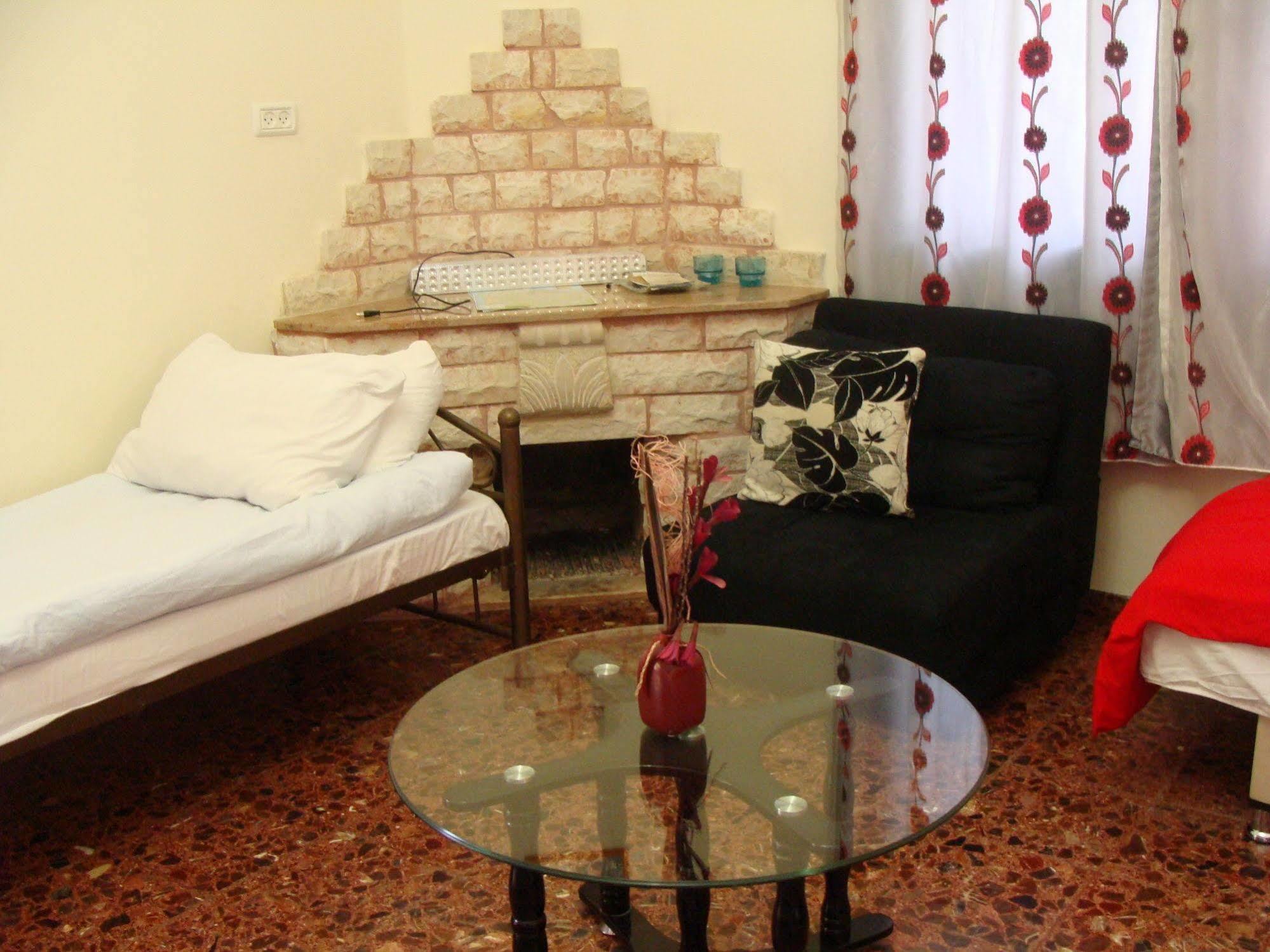 Tamer Guest House Хайфа Экстерьер фото