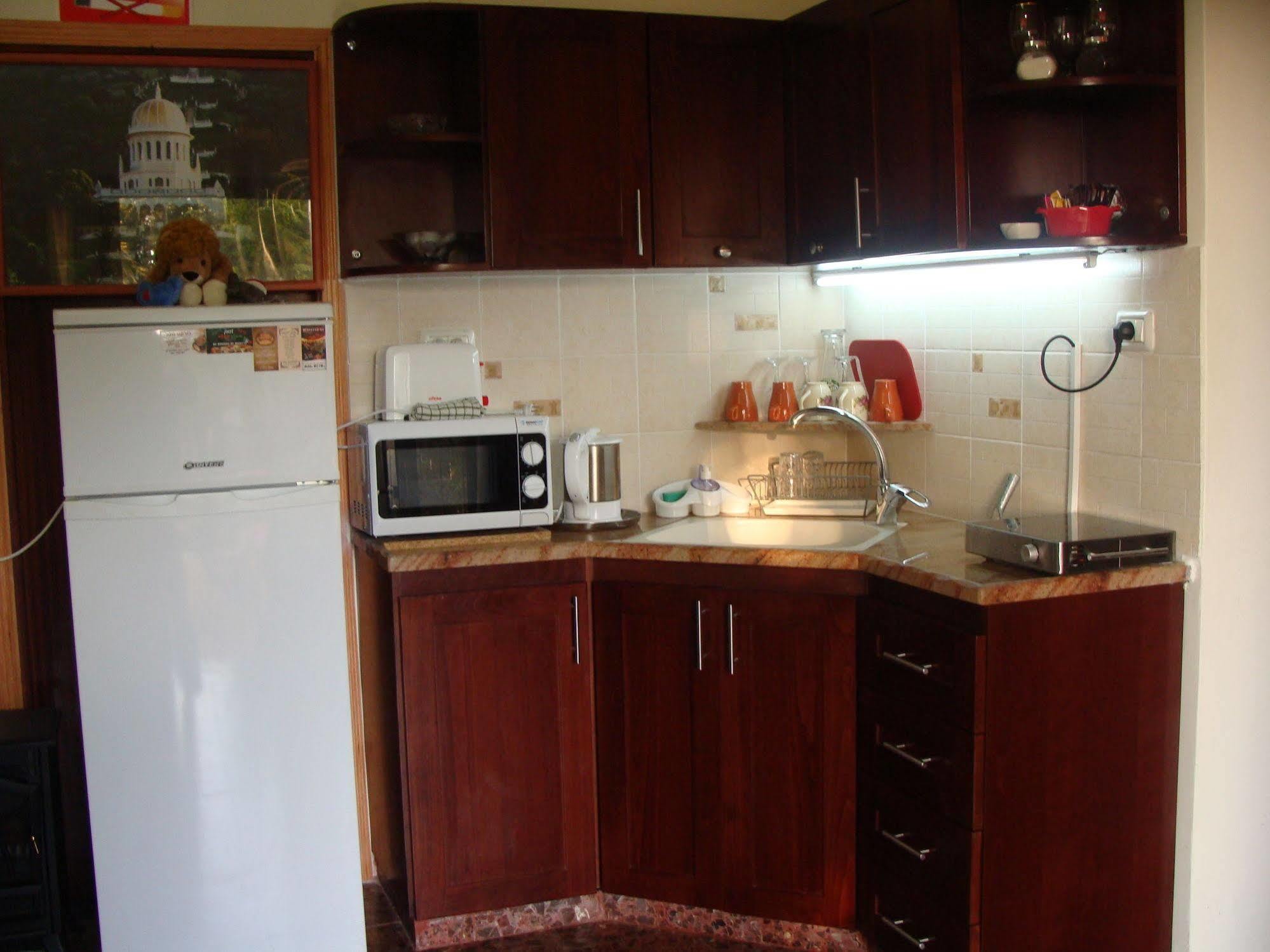 Tamer Guest House Хайфа Экстерьер фото